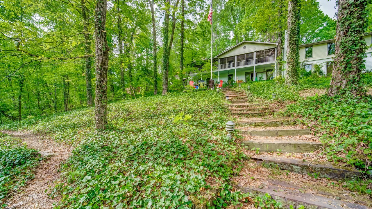 Photo of Outdoor in Woodstock