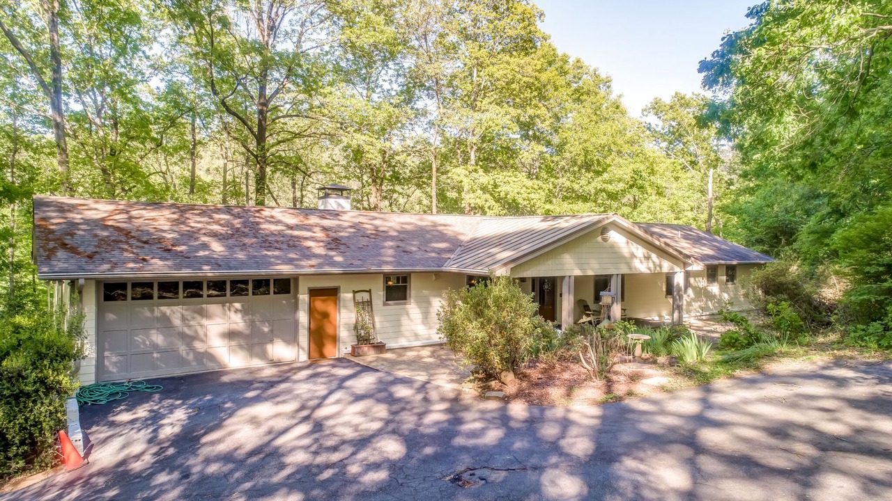 Photo of Outdoor in Woodstock