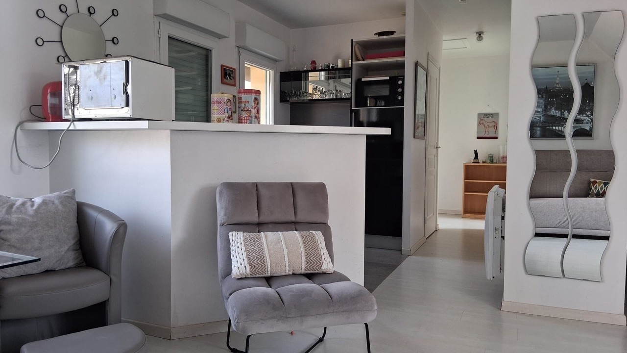 Photo of Livingroom in Tremereuc