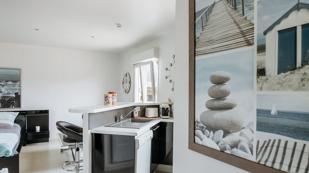 Photo of Bedroom in Tremereuc