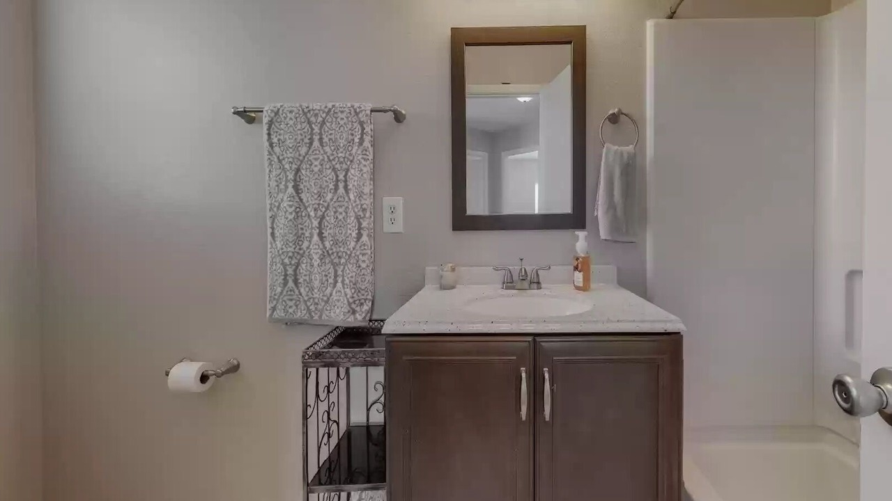 Photo of Bathroom in North Valley