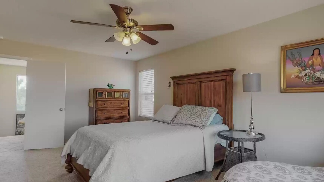 Photo of Bedroom in North Valley