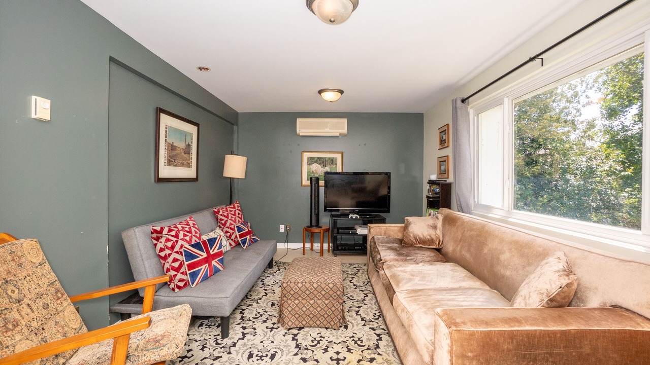 Photo of Livingroom in Trent Hills