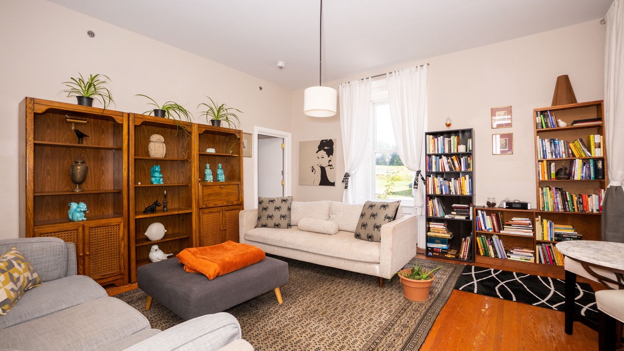 Photo of Livingroom in Trent Hills