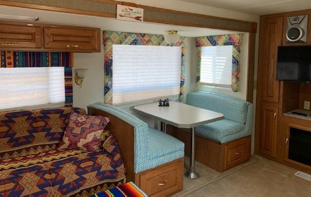 Photo of Livingroom in McNeal