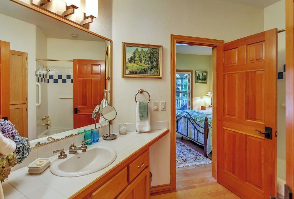 Photo of Bathroom in Newberg