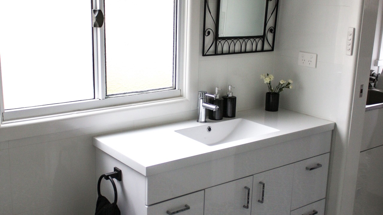 Photo of Bathroom in Narromine