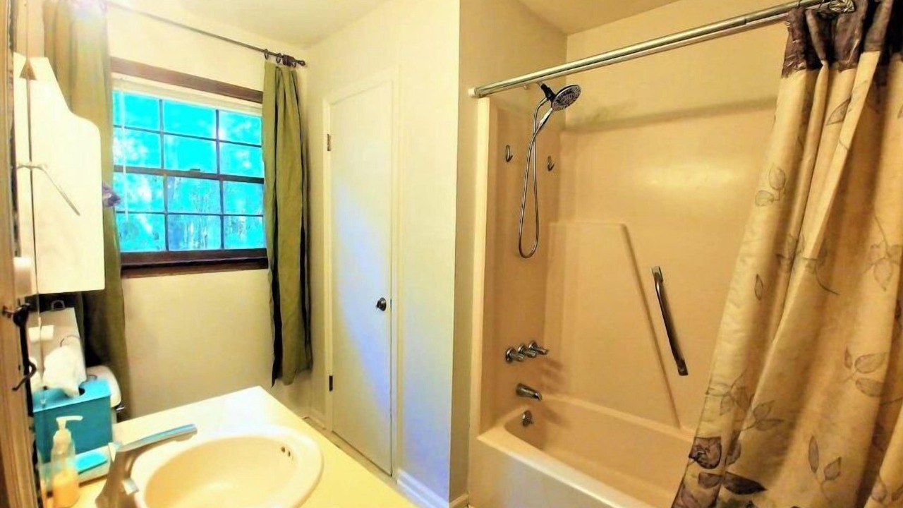 Photo of Bathroom in Henderson