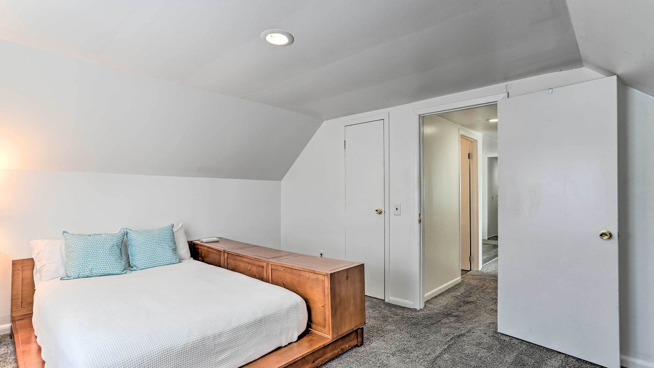 Photo of Others in Circleville