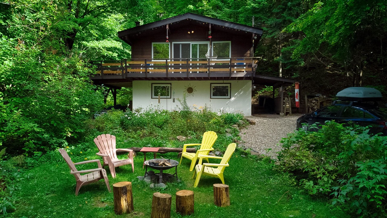 Photo of Patio Balcony in Mont Ste. Marie