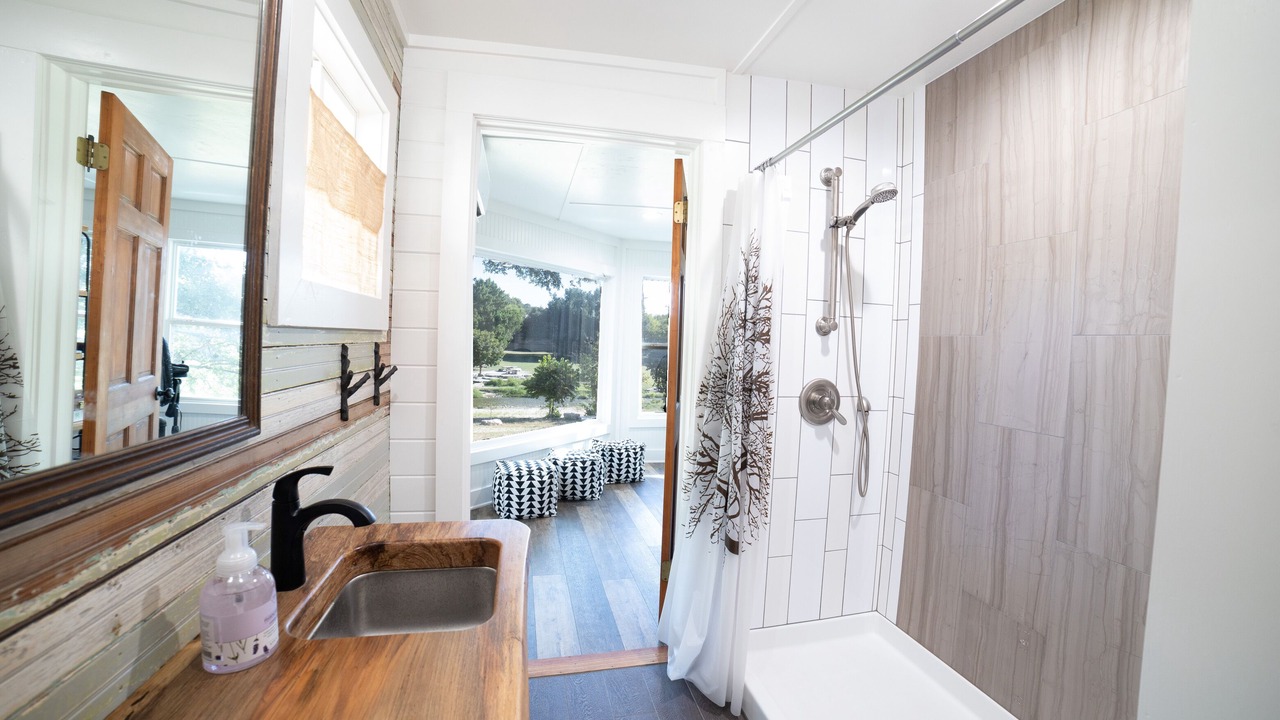 Photo of Bathroom in Salado