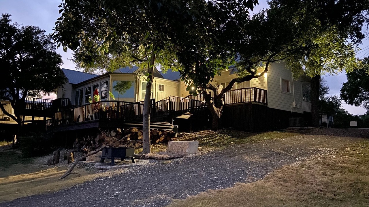 Photo of Outdoor in Salado