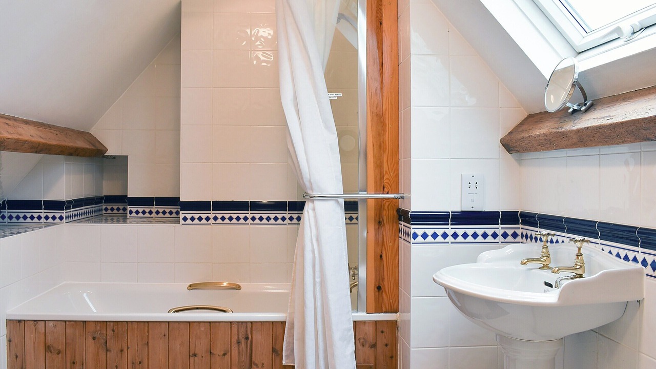 Photo of Bathroom in Grosmont