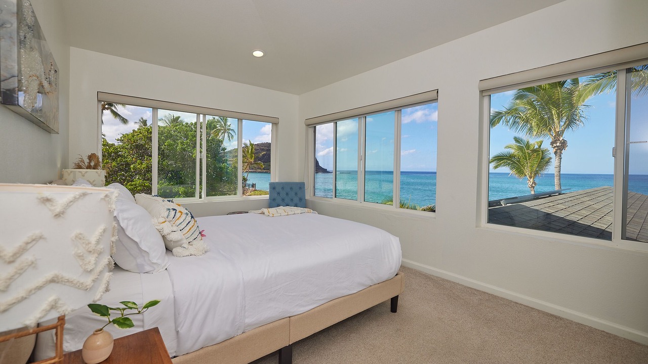 Photo of Bedroom in Makaha