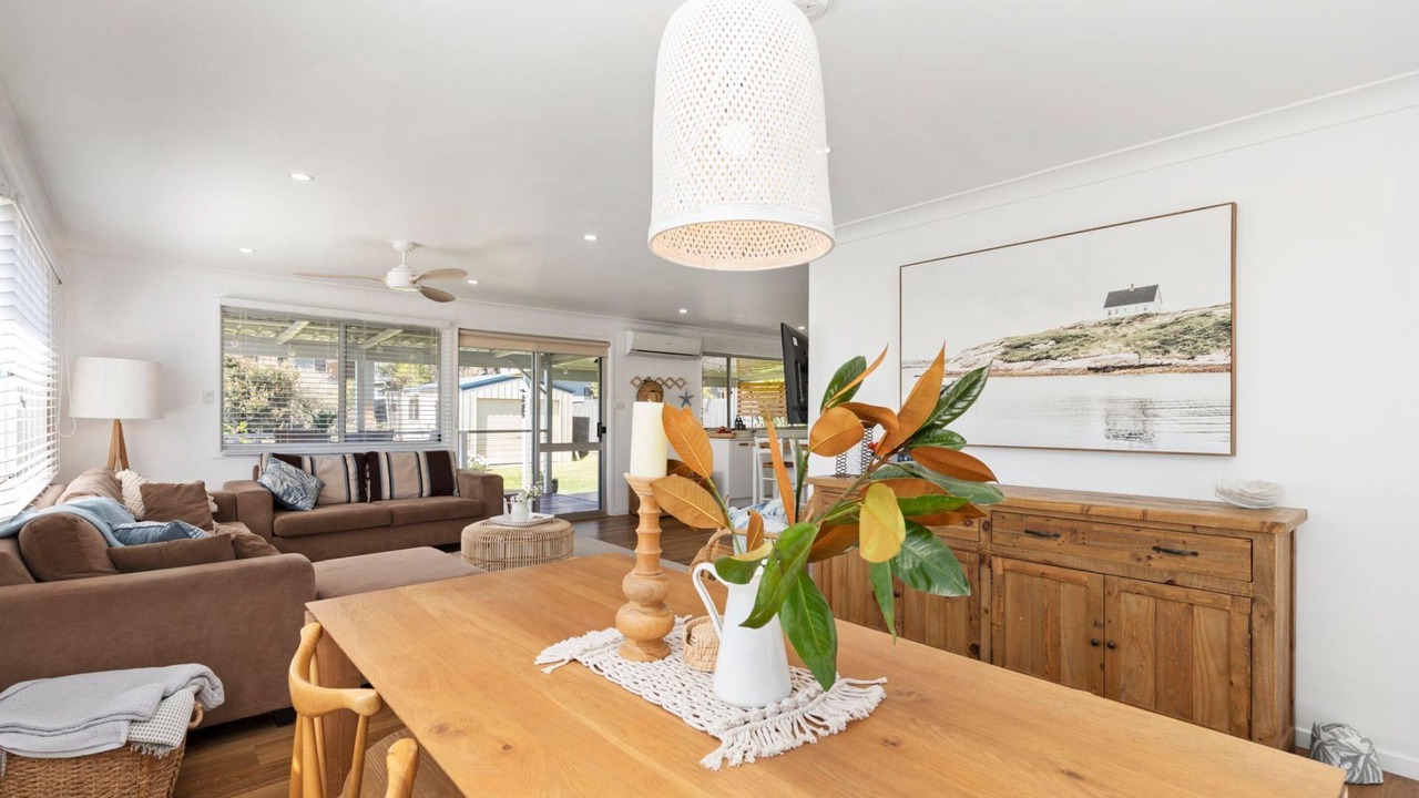 Photo of Livingroom in Manyana