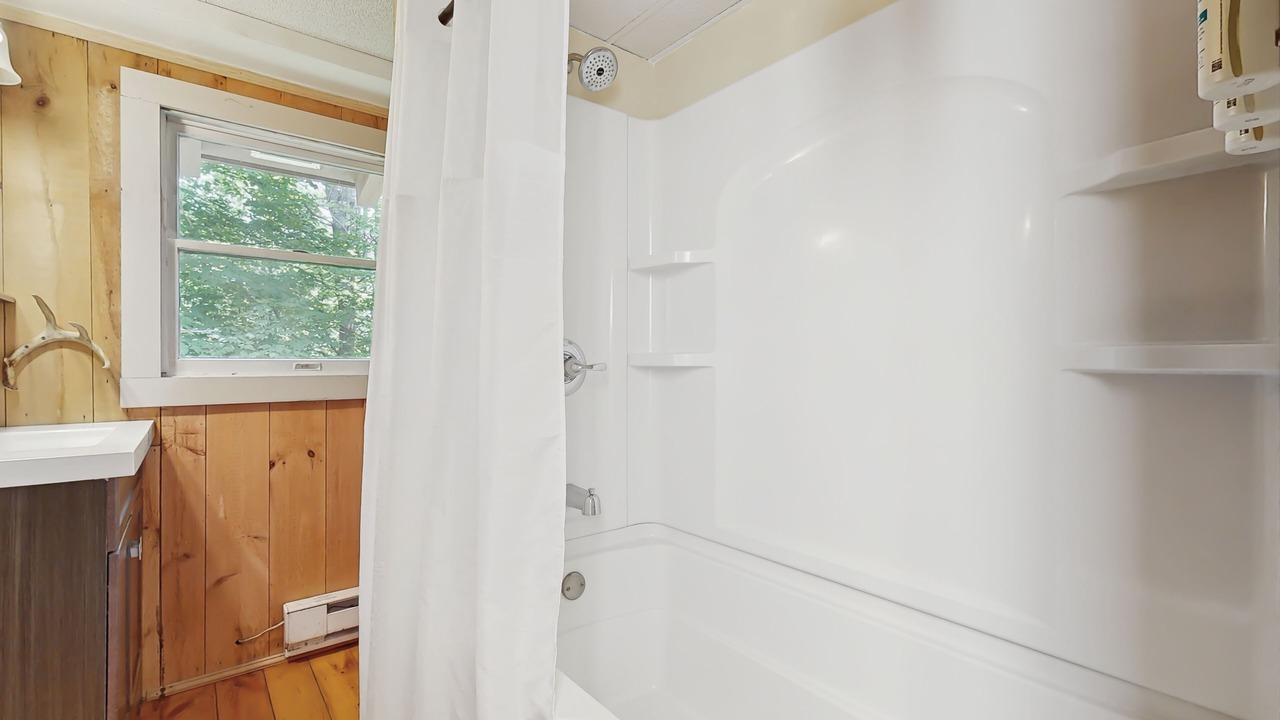 Photo of Bathroom in Lyman