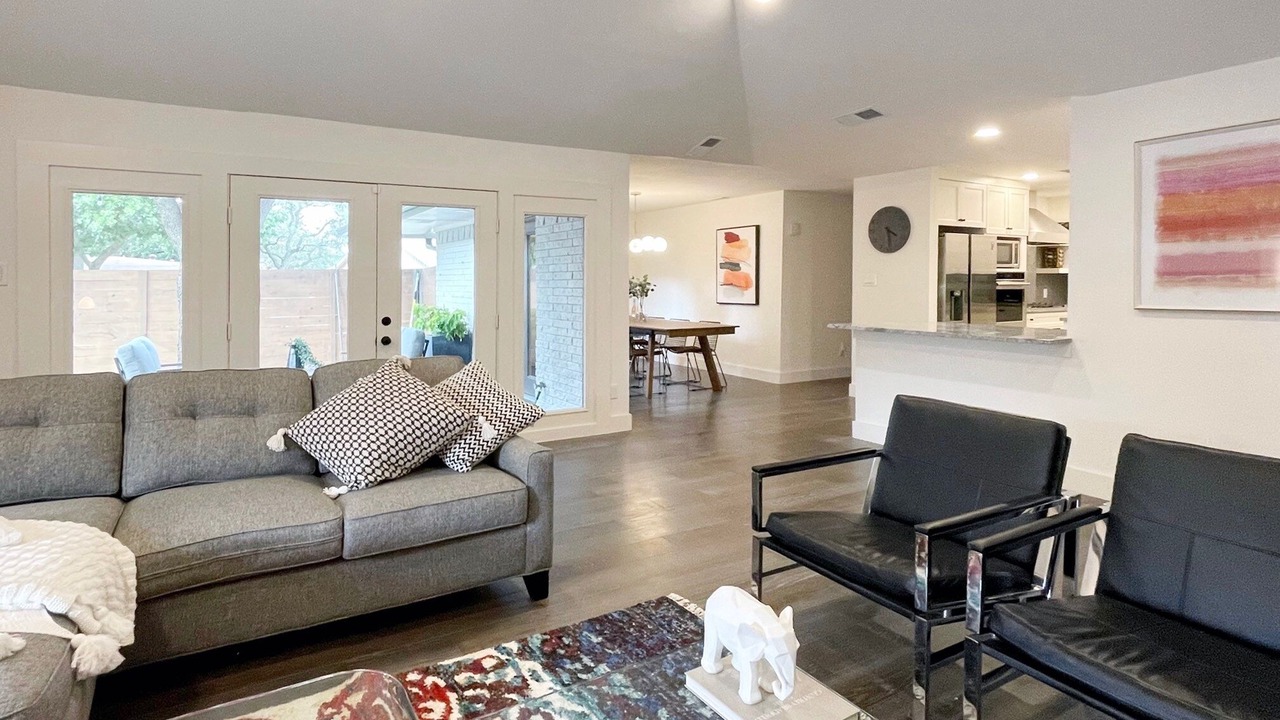 Photo of Livingroom in North Dallas