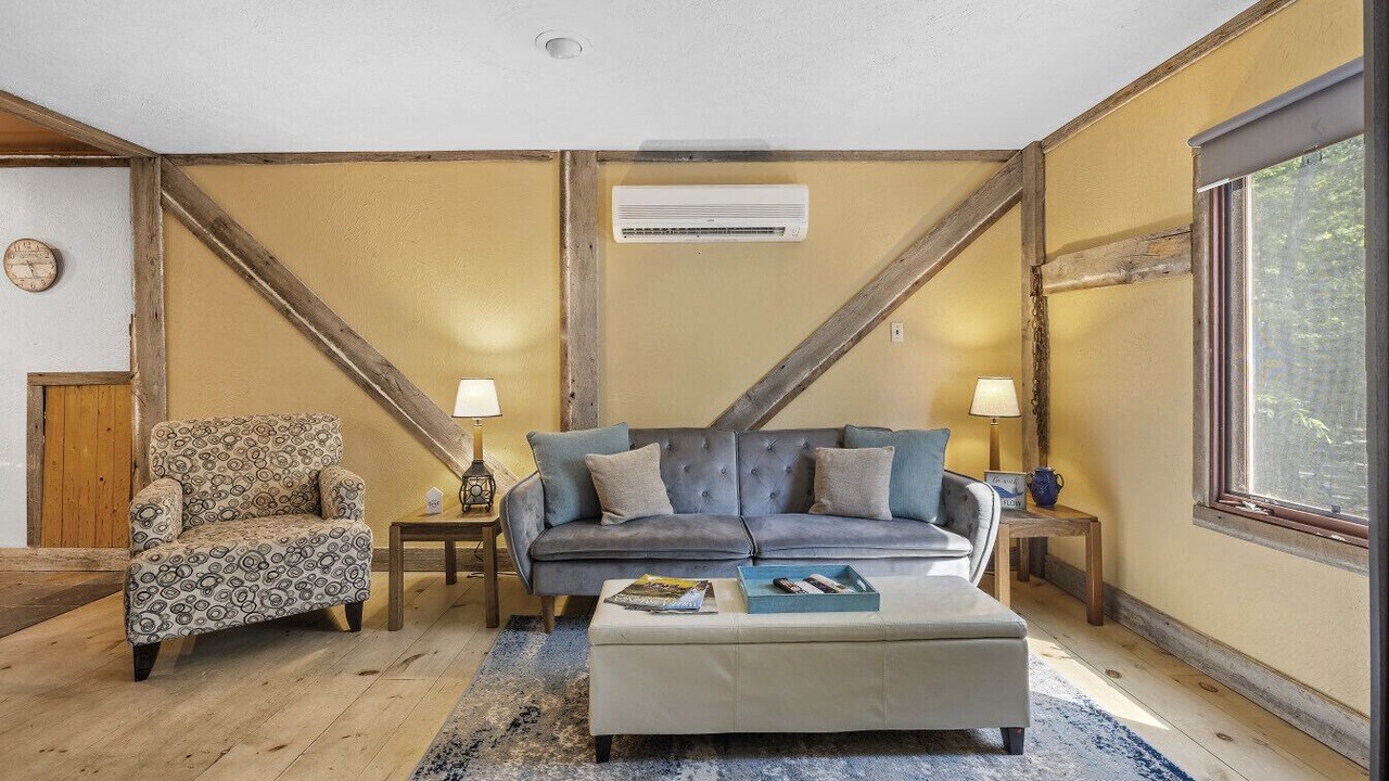 Photo of Bedroom in Stonehouse