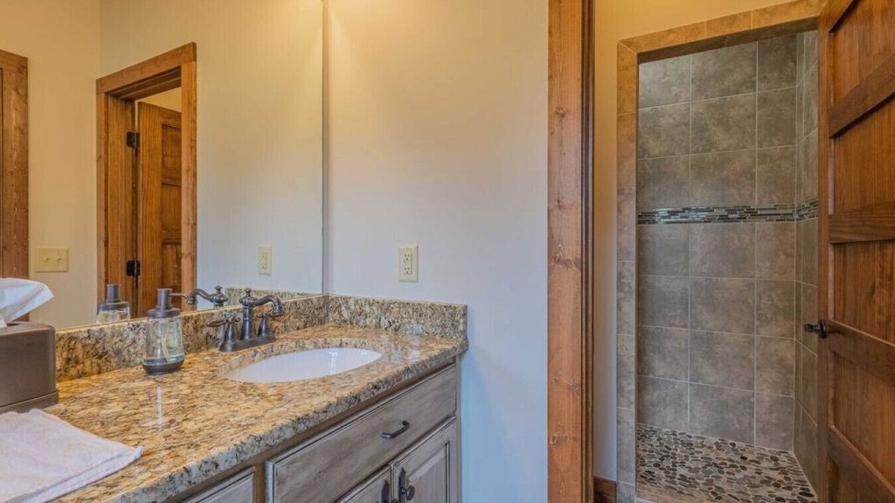 Photo of Bathroom in Reed Creek