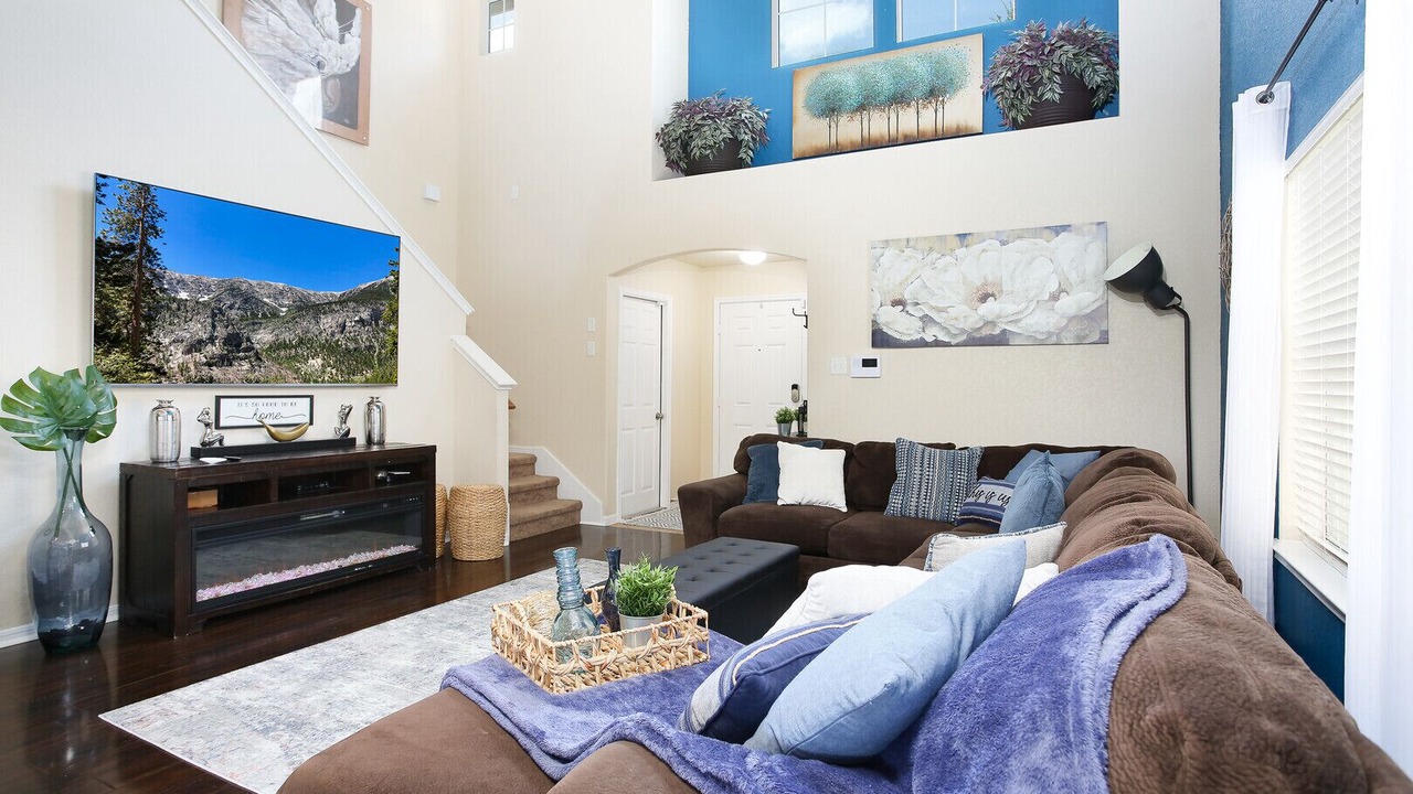 Photo of Livingroom in West San Antonio