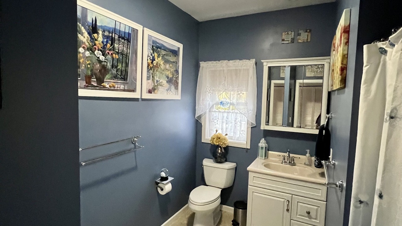 Photo of Bathroom in Town of Augusta