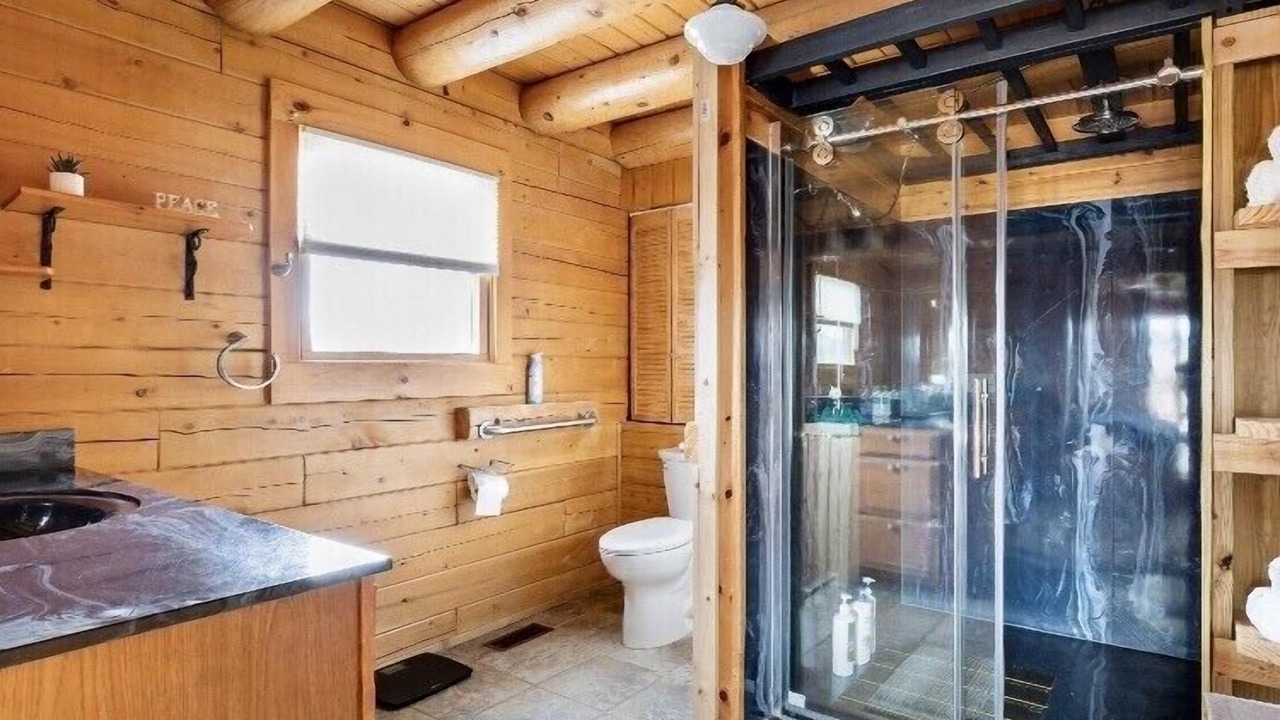 Photo of Bathroom in Grubville