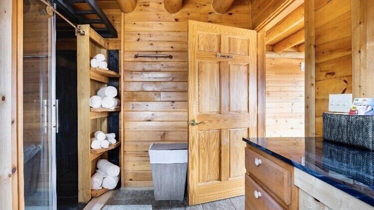 Photo of Bathroom in Grubville