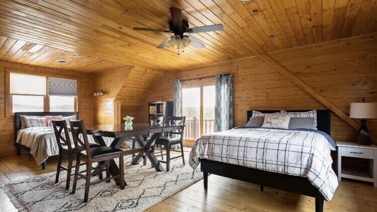 Photo of Bedroom in Grubville