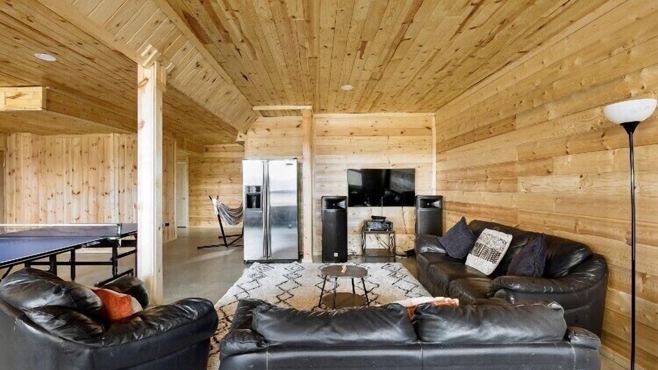 Photo of Bedroom in Grubville