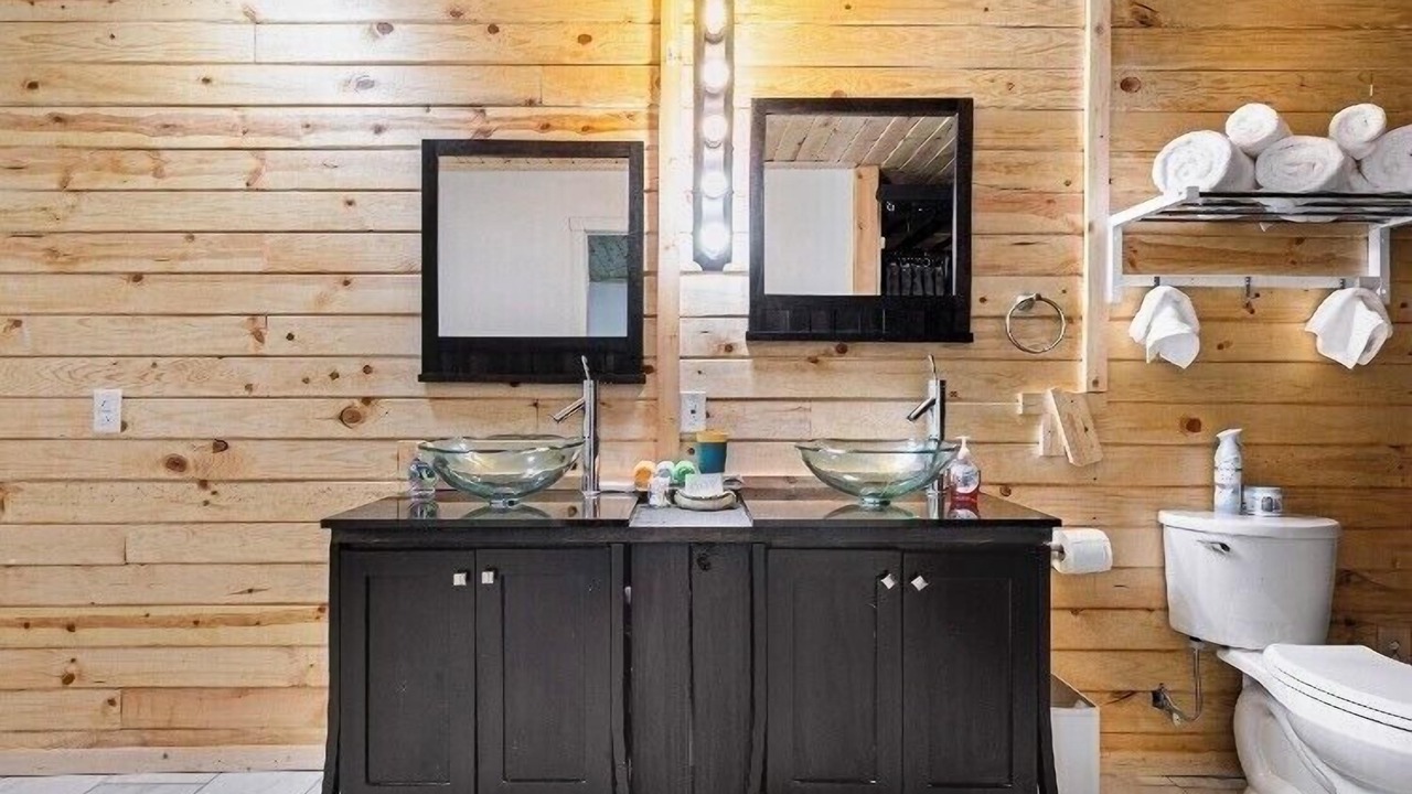 Photo of Bathroom in Grubville