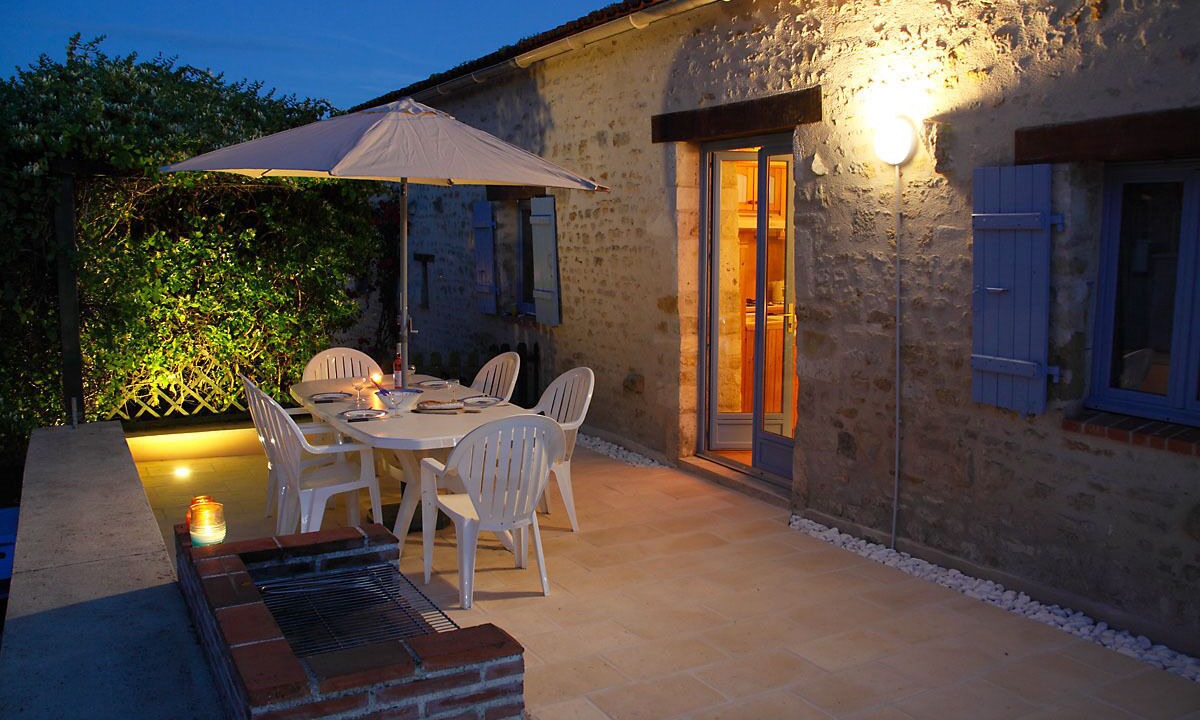 Photo of Outdoor in Corpe