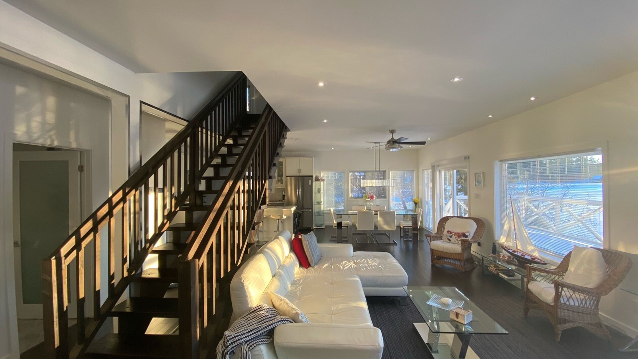 Photo of Livingroom in Muskoka Lakes