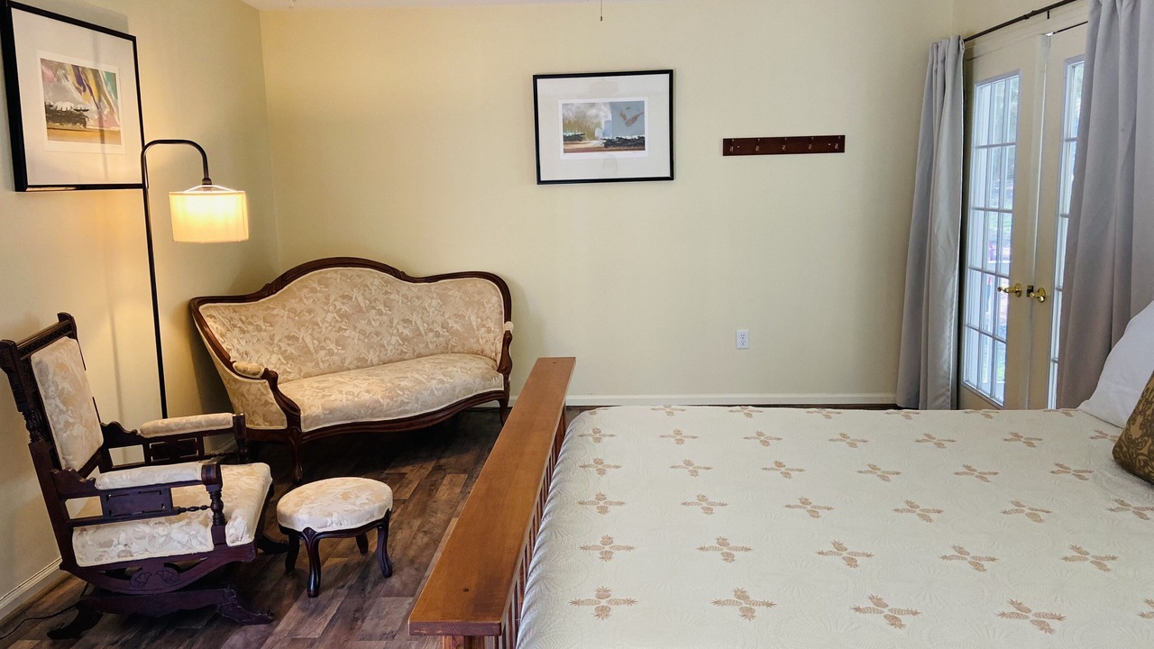 Photo of Bedroom in Lawrenceville