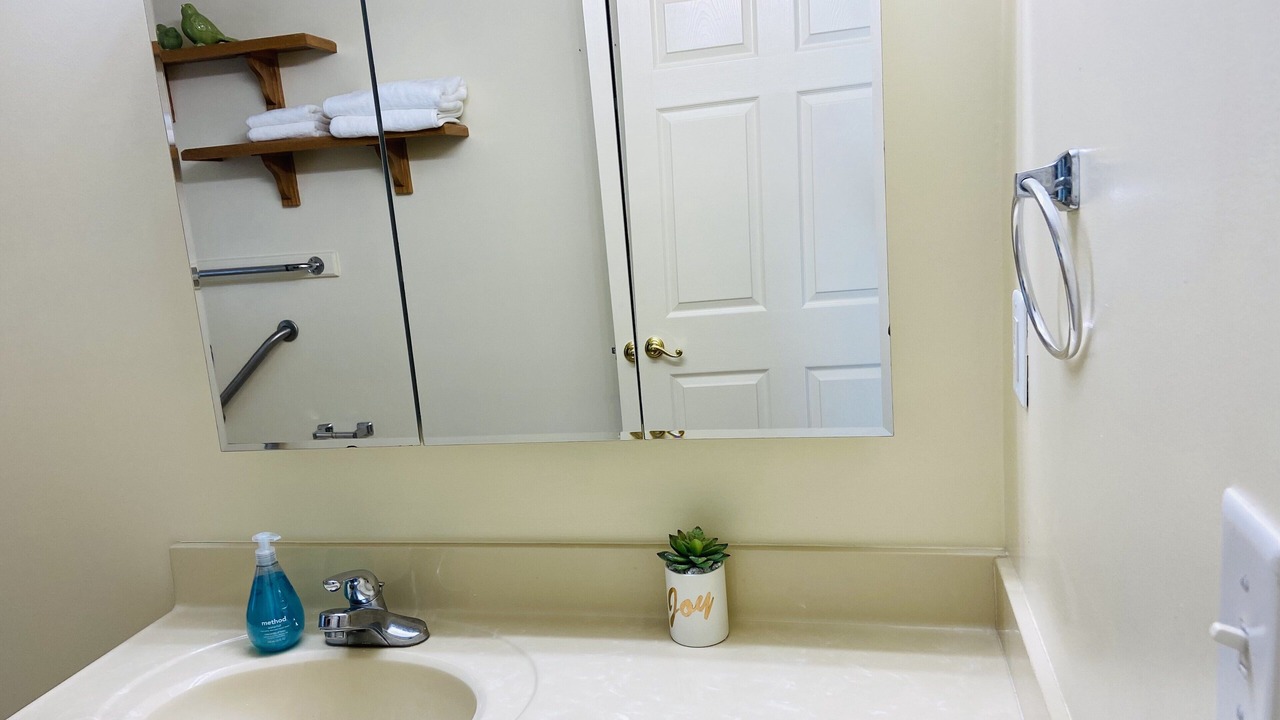 Photo of Bathroom in Lawrenceville