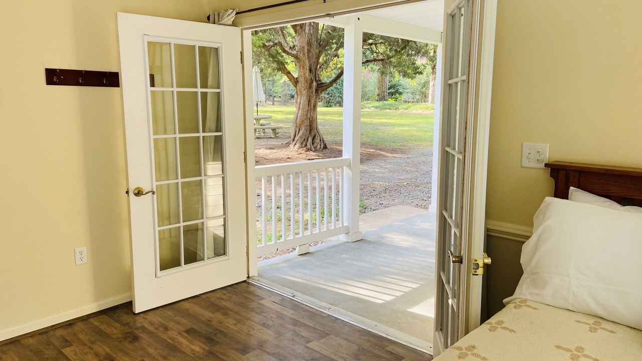 Photo of Bedroom in Lawrenceville