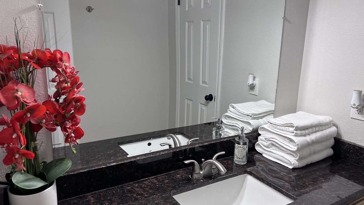 Photo of Bathroom in Bonanza