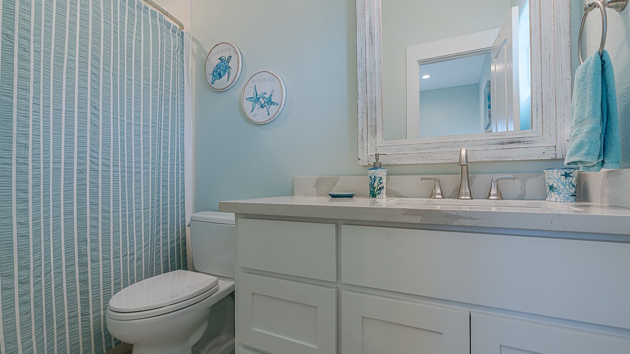 Photo of Bathroom in Port Bolivar