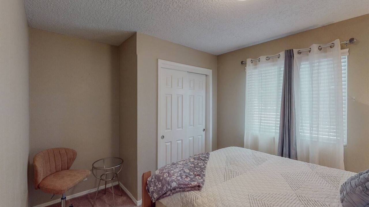Photo of Bedroom in Heritage Hills