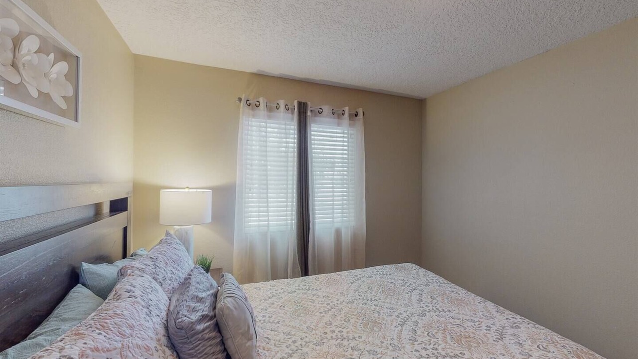 Photo of Bedroom in Heritage Hills