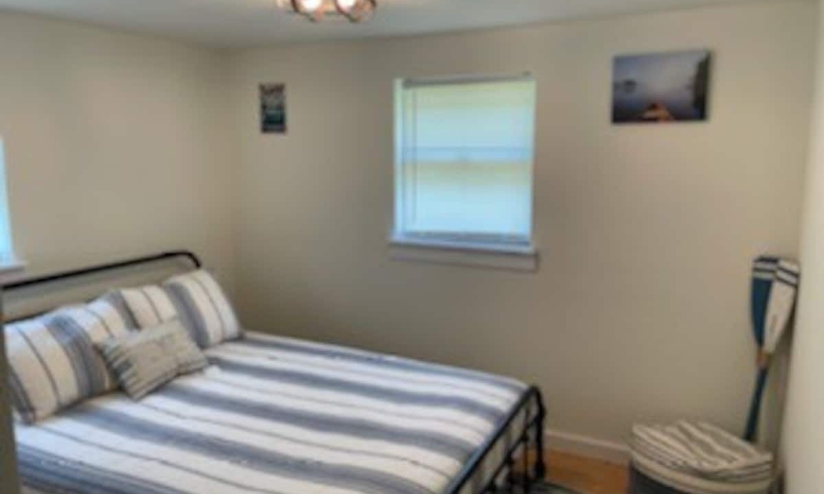 Photo of Bedroom in Lenox