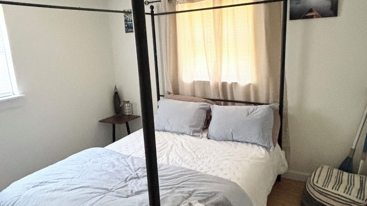 Photo of Bedroom in Lenox