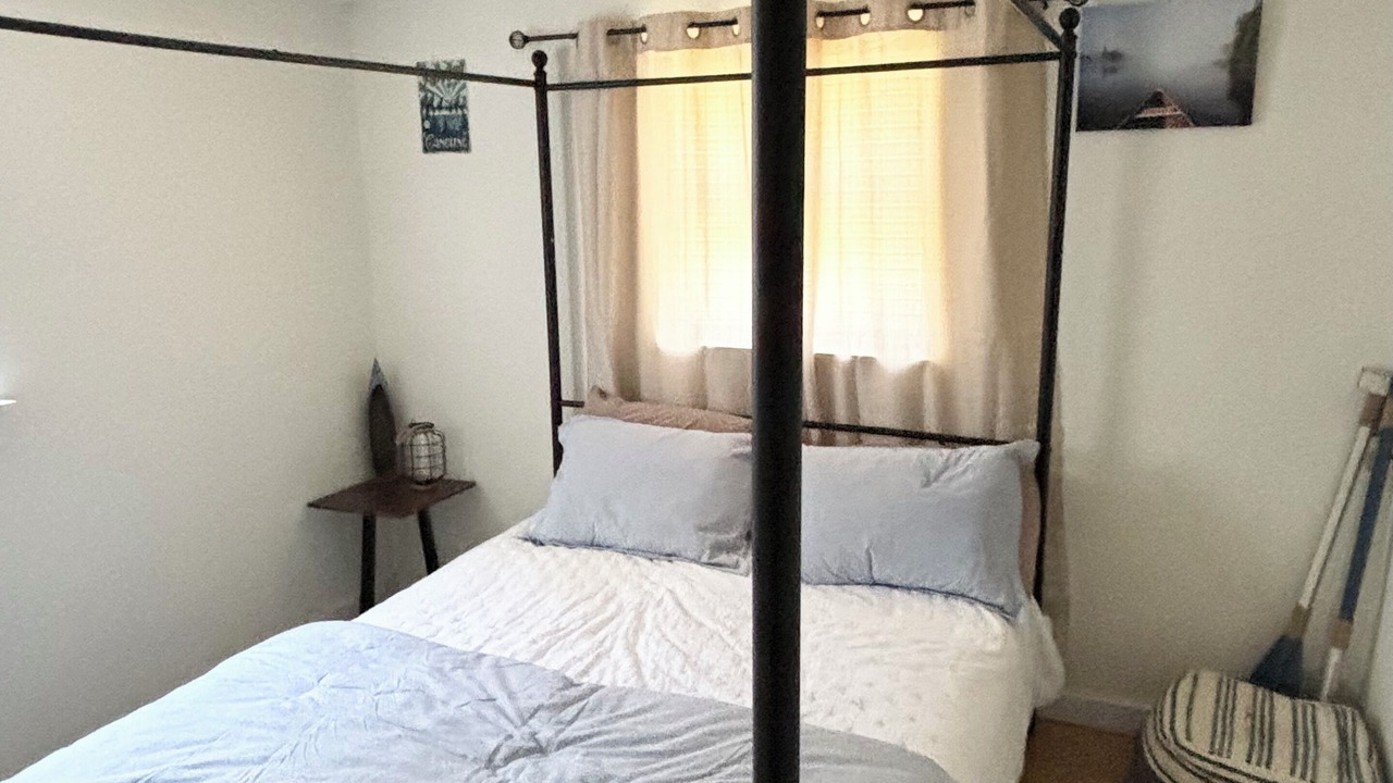 Photo of Bedroom in Lenox