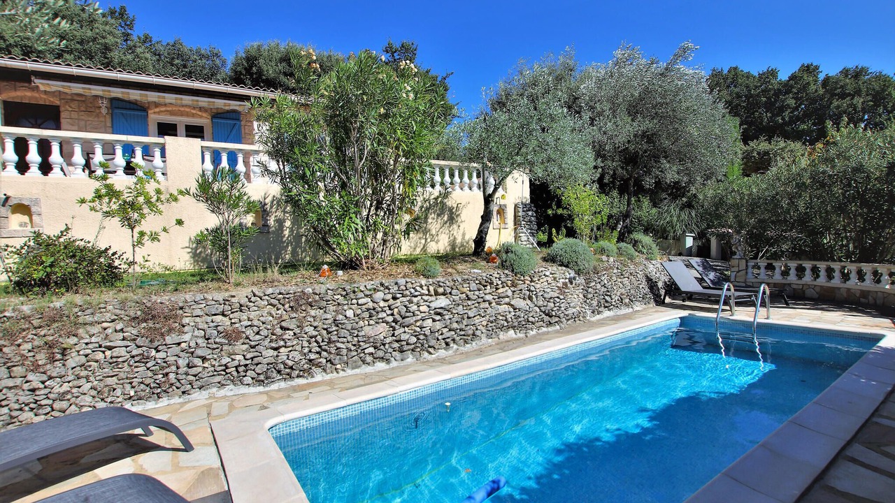Photo of Outdoor in Colonzelle