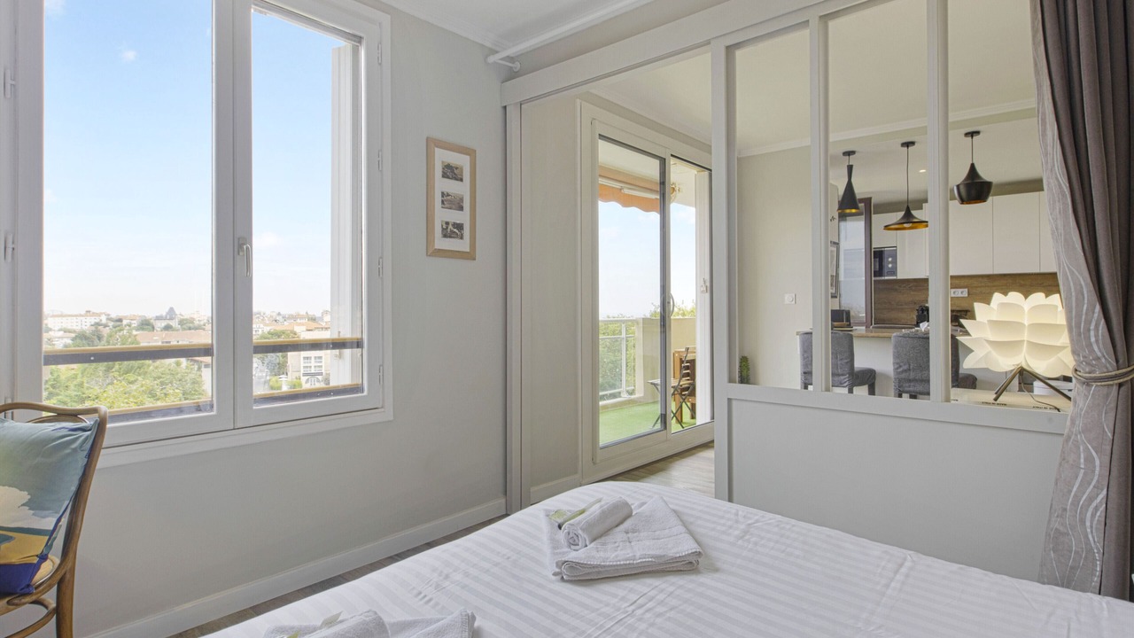 Photo of Bedroom in Biarritz City Centre