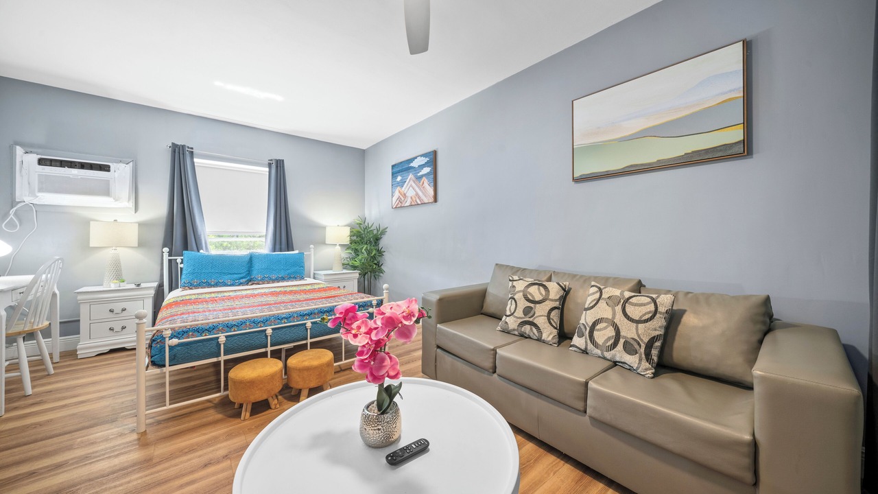 Photo of Bedroom in Pompano Beach