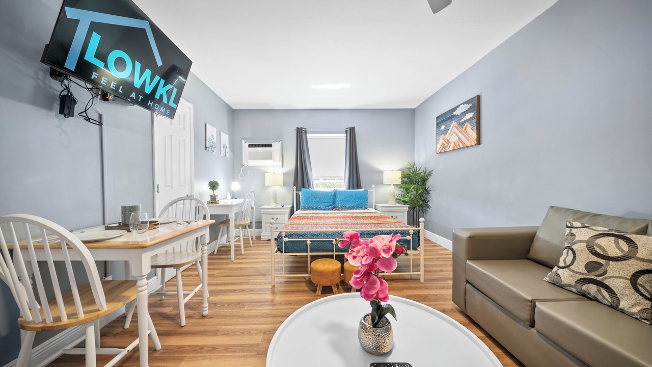 Photo of Bedroom in Pompano Beach