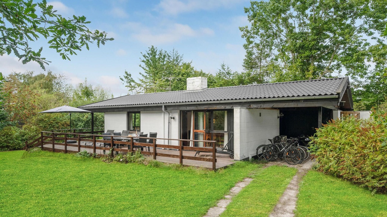 Photo of Others in Holloselund