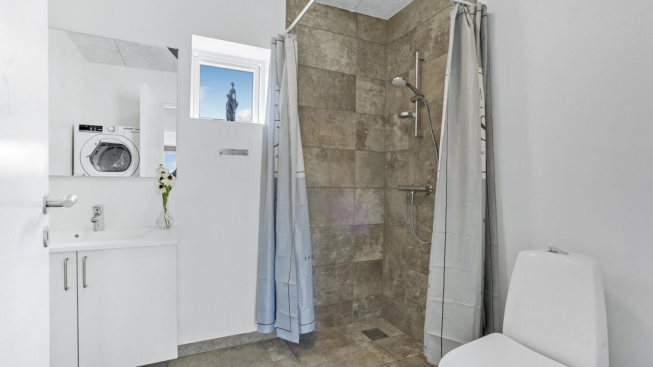 Photo of Bathroom in Ringkobing