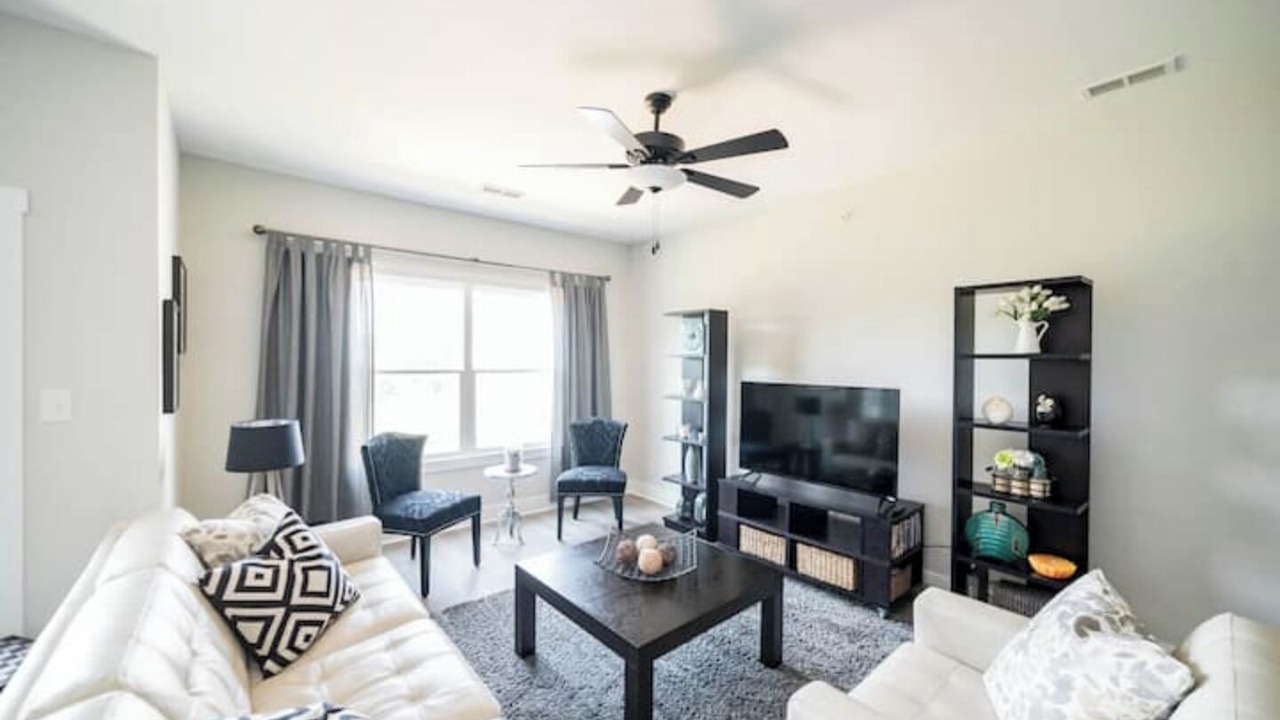 Photo of Livingroom in Forest
