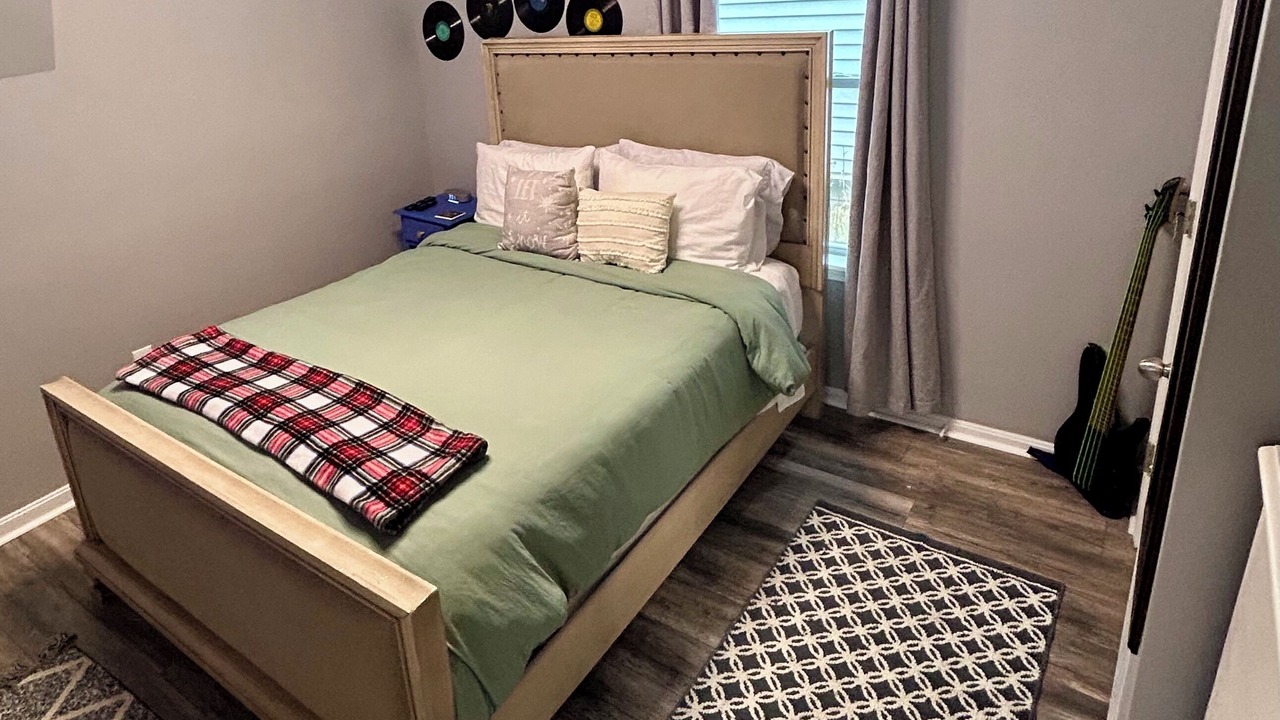 Photo of Bedroom in Jackson
